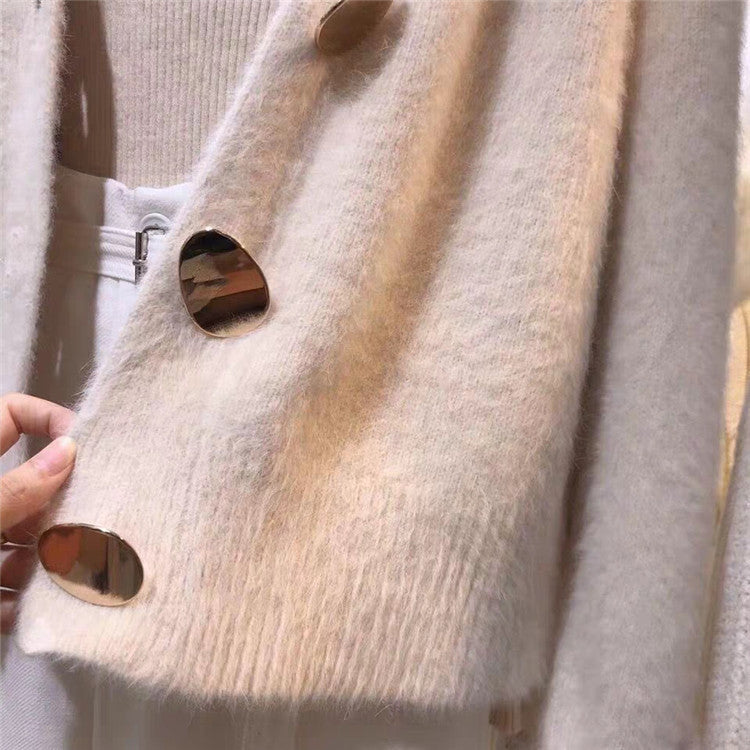 Golden Glow Luxe Cardigan met Gouden Details