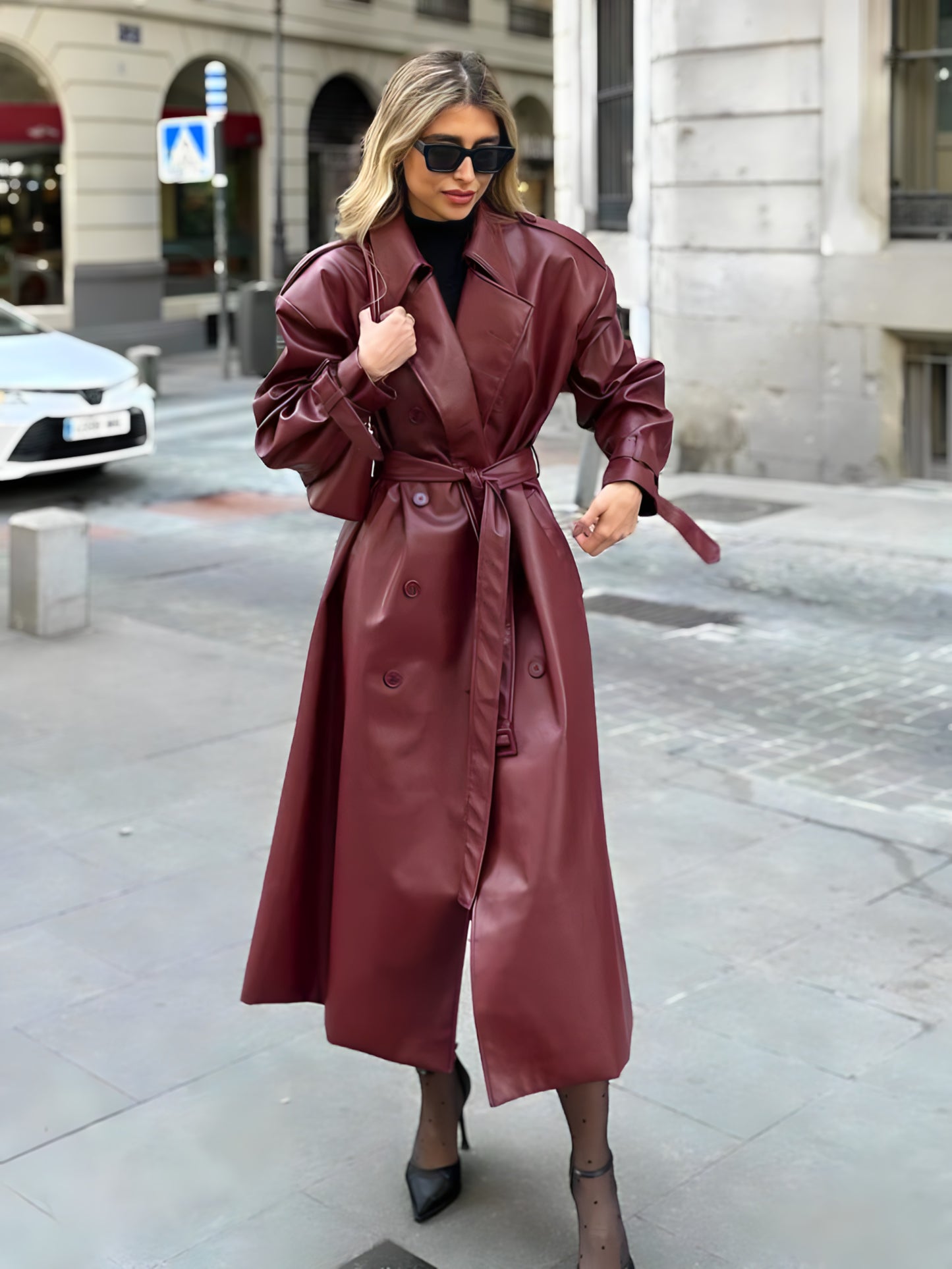 Donker Rode Leren Trench Coat