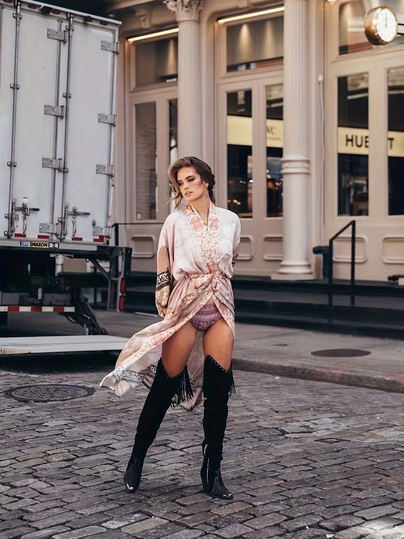Yenni Elegante Kimono