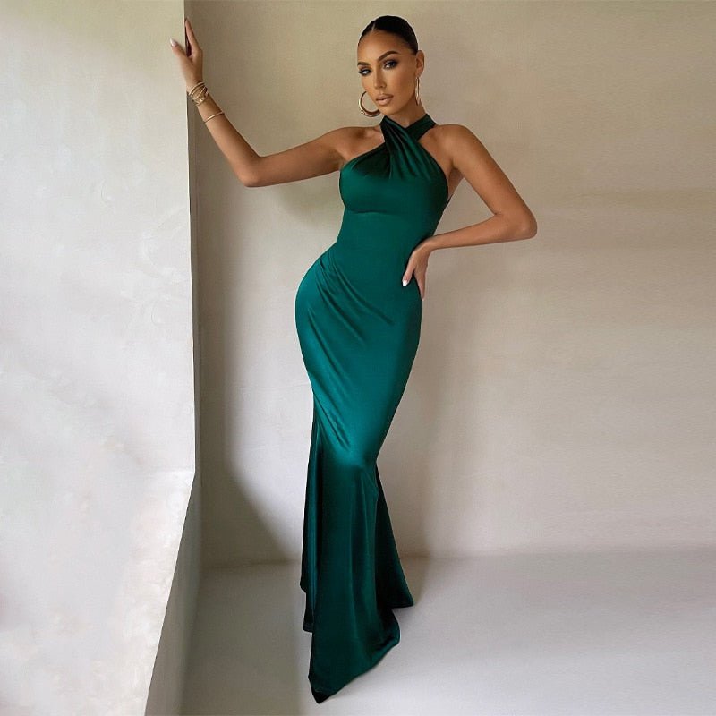 Selvina Luxe Halter Avondjurk met Elegante Vloei