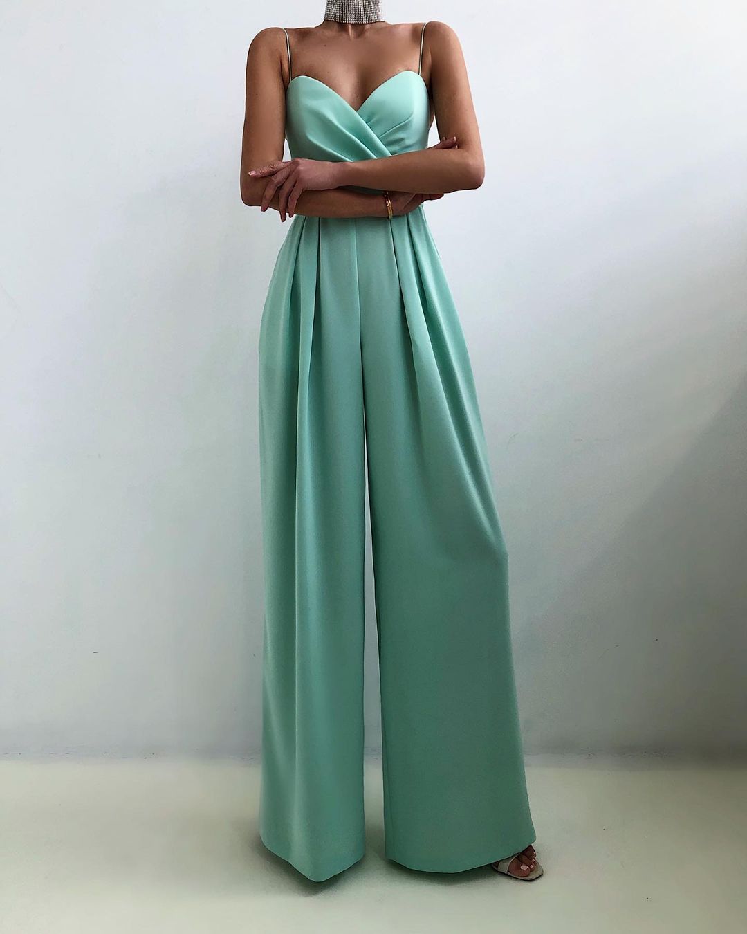 Noély Elegante Jumpsuit met Verleidelijke Schouderbanden