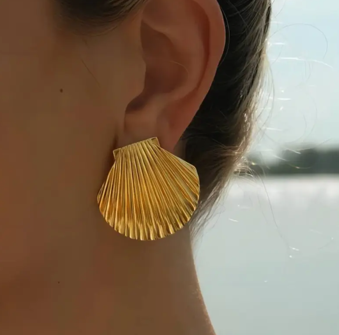 Nuvella Gouden Oorbellen