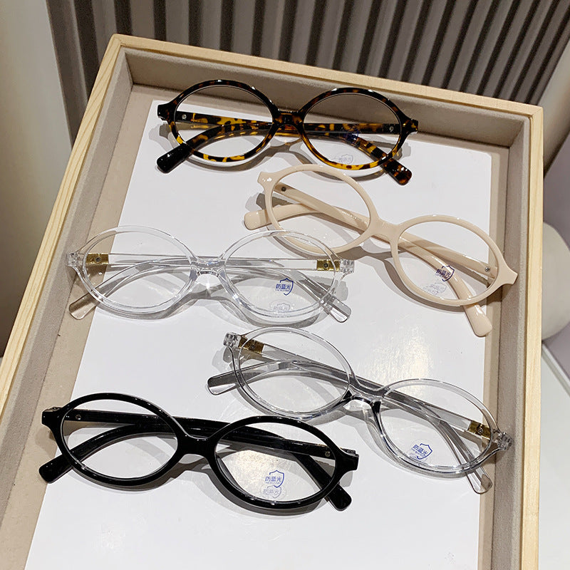 Monyé Classique Eyewear