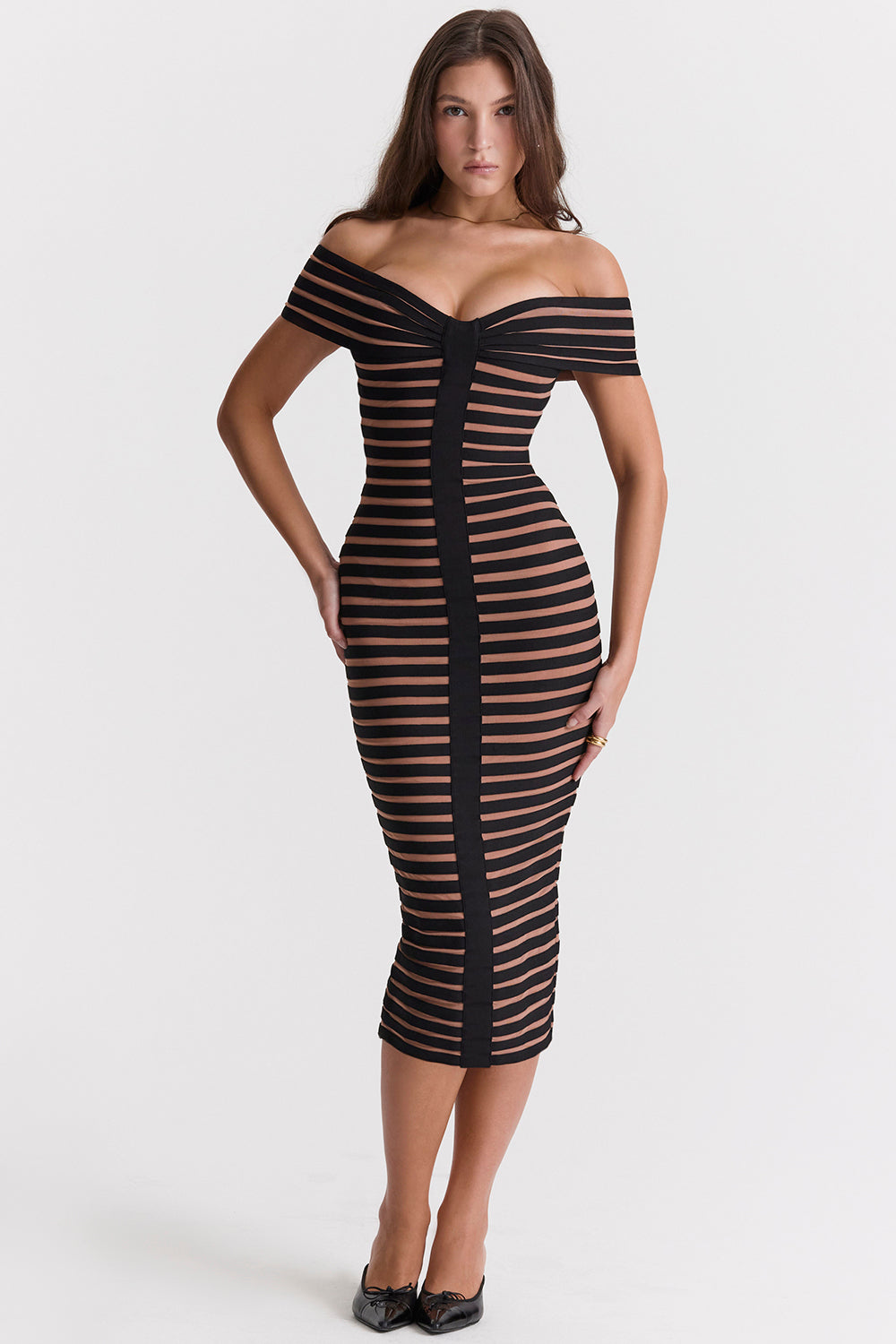 Fleur de Lune Off-Shoulder Bodycon Maxi Jurk