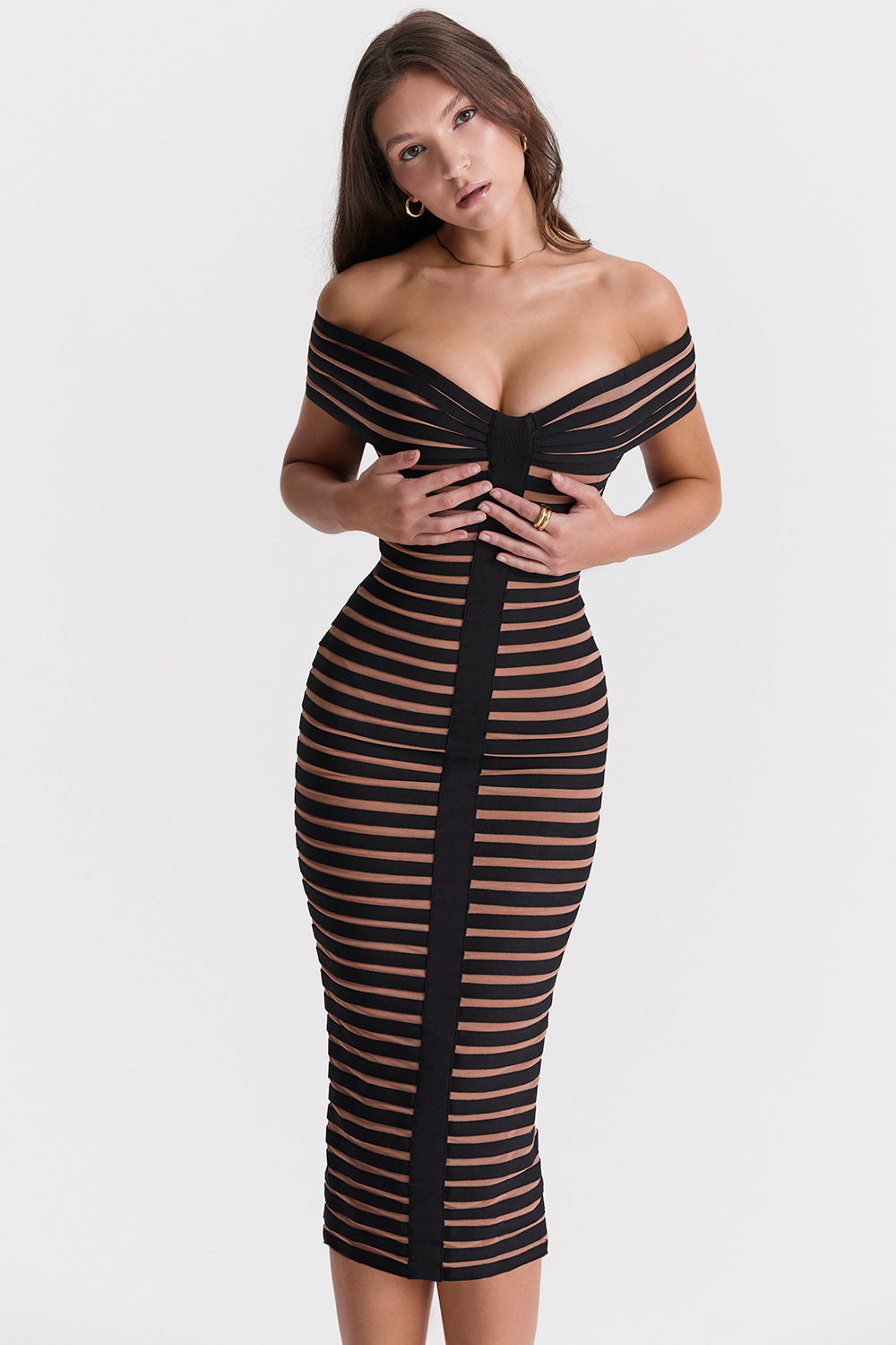 Fleur de Lune Off-Shoulder Bodycon Maxi Jurk