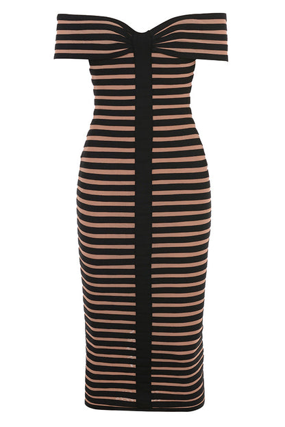 Fleur de Lune Off-Shoulder Bodycon Maxi Jurk