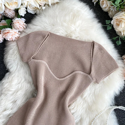 Riva – Gebreide Trekkoord Cropped Top met V-Hals
