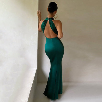 Selvina Luxe Halter Avondjurk met Elegante Vloei