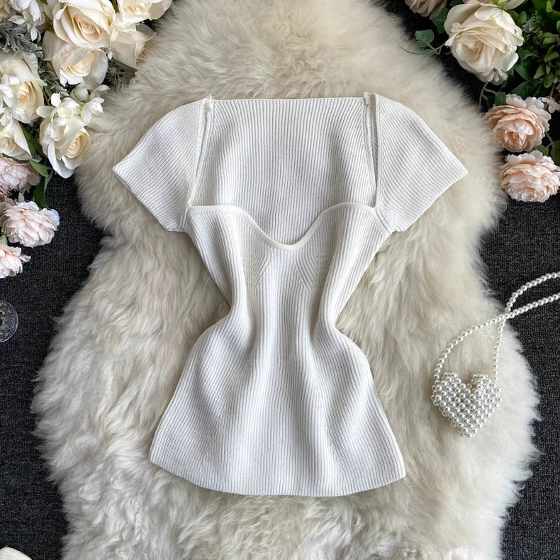 Riva – Gebreide Trekkoord Cropped Top met V-Hals