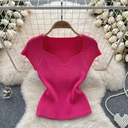Riva – Gebreide Trekkoord Cropped Top met V-Hals