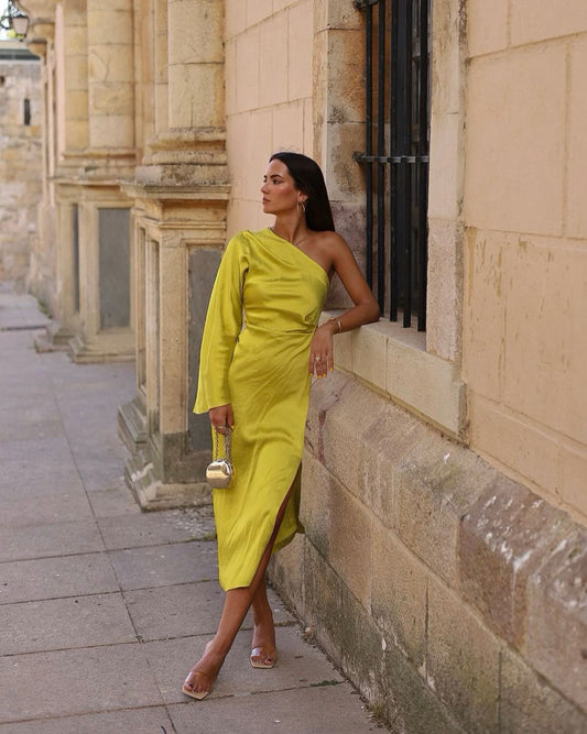 Valencia Asymmetrische Midi-Jurk met Luxe Uitstraling
