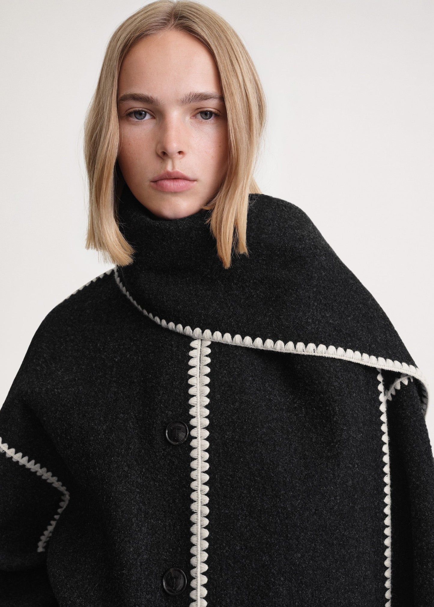 Amalia De Luxe Sjaaljas voor Warme Elegantieslagen