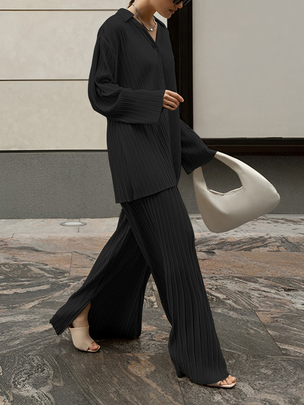 Elvya Geplooide Oversized Set met Zakdetails
