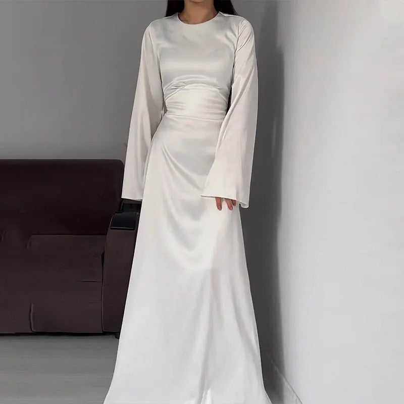 Elina Graceful Satijnen Jurk